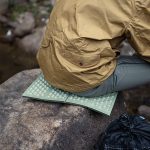 Сидушка туристична складана XPE Naturehike NH20PJ025, 15 мм, хакі з чохлом для походів та кемпінгу - Зображення 7