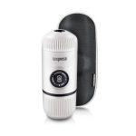 Портативна еспресо-кавоварка Wacaco Nanopresso біла з чохлом, механічна, для меленої кави