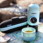 Портативна еспресо-кавоварка Wacaco Nanopresso блакитна з чохлом, механічна, для меленої кави - Зображення 4