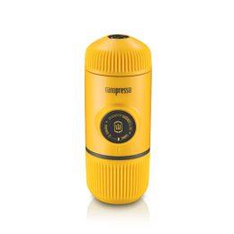Портативна еспресо-кавоварка Wacaco Nanopresso жовта, механічна, для меленої кави