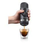 Портативна еспресо-кавоварка Wacaco Nanopresso з адаптером для капсул, механічна, для меленої кави - Зображення 2